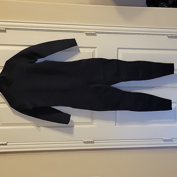 Men's Black Neoprene Wetsuit NWT - Picture 13 of 16